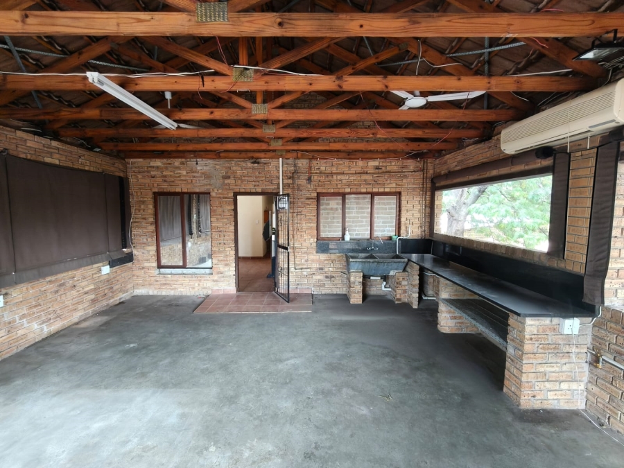 3 Bedroom Property for Sale in Bodorp North West